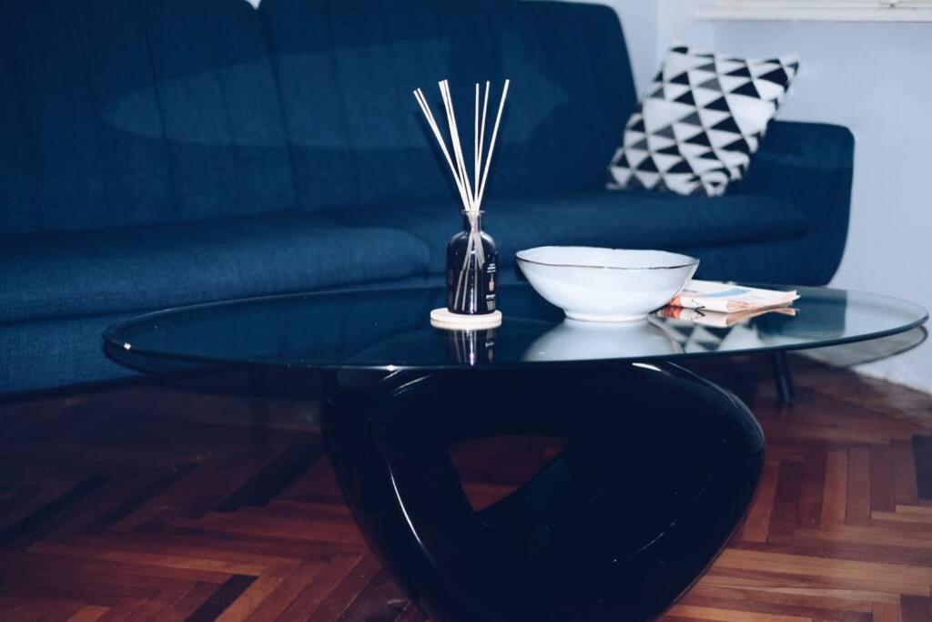 ☆Modern High Ceiling Apartment - Heart Of The City Oradea Eksteriør billede